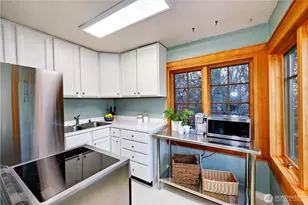 717 Franklin St, Port Townsend, WA 98368 - Photo 14