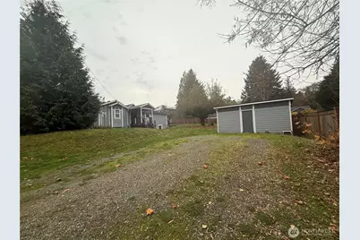 2726 21st Street SW, Puyallup, WA 98373 - Photo 1