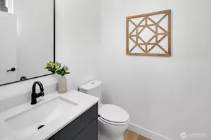 806 34th Ave, Seattle, WA 98122 - Photo 26