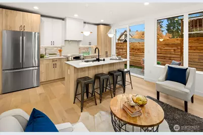 808 34th Avenue, Seattle, WA 98122 - Photo 8