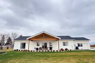 82 Nichols Rd, Omak, WA 98841 - Photo 2