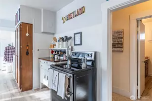 318 4th St SW, Puyallup, WA 98371 - Photo 14