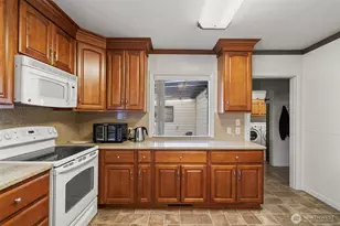 606 W 4St St, Aberdeen, WA 98520 - Photo 22