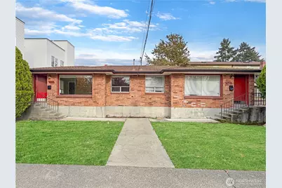 8352 Wabash Avenue S, Seattle, WA 98118 - Photo 1