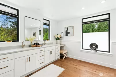 2115 Squak Mountain Loop SW, Issaquah, WA 98027 - Photo 24