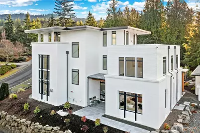 2115 Squak Mountain Loop SW, Issaquah, WA 98027 - Photo 2