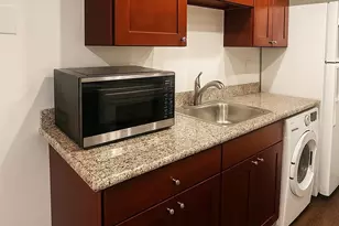 11211 NE 68th St, Kirkland, WA 98033 - Photo 16