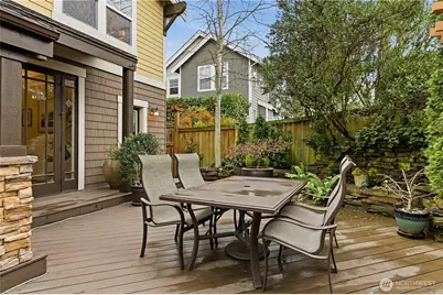 1607 Lyons Avenue NE, Renton, WA 98059 - Photo 34