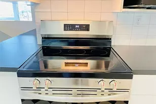 3927 1st Ave NE, Seattle, WA 98105 - Photo 20