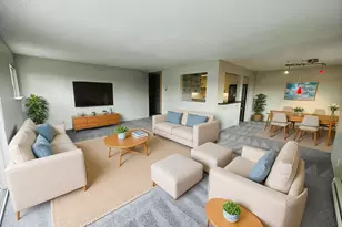 3927 1st Ave NE, Seattle, WA 98105 - Photo 12