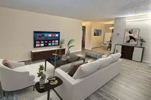 3425 S 176th St, SeaTac, WA 98188 - Photo 2