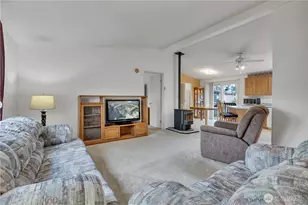 10702 63rd St E, Puyallup, WA 98372 - Photo 8