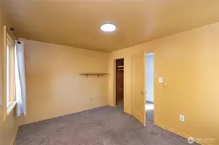 938 E 6th St, Port Angeles, WA 98362 - Photo 16