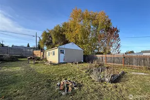 938 E 6th St, Port Angeles, WA 98362 - Photo 30