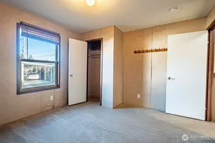 225 NE Ernst, Oak Harbor, WA 98277 - Photo 6