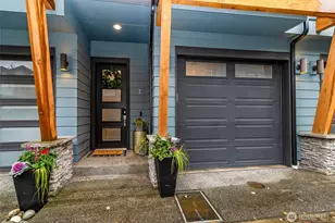 19225 Damson Rd, Lynnwood, WA 98036 - Photo 4