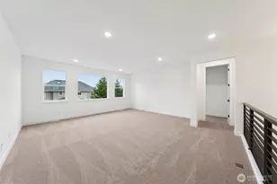 2210 Oak Ct, Milton, WA 98354 - Photo 12