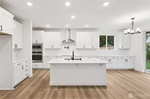 2210 Oak Ct, Milton, WA 98354 - Photo 6