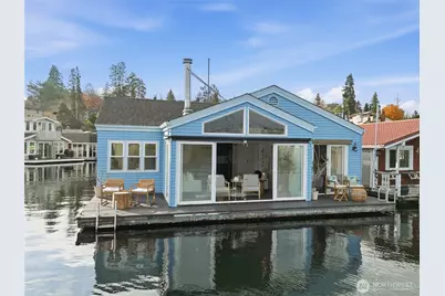 1212 E Shelby #5, Seattle, WA 98102 - Photo 2