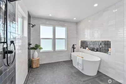 2571 26th Avenue W, Seattle, WA 98199 - Photo 28