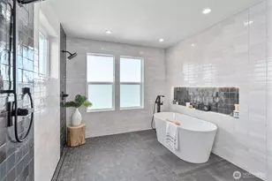 2571 26th Ave W, Seattle, WA 98199 - Photo 28