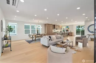 2571 26th Ave W, Seattle, WA 98199 - Photo 12