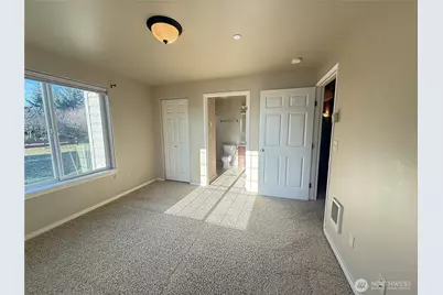 978 Point Brown Avenue SE #3, Ocean Shores, WA 98569 - Photo 14