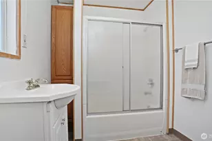 322 S Diamond St, Centralia, WA 98531 - Photo 10