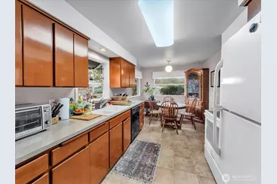 7723 Cascade Drive, Everett, WA 98203 - Photo 24