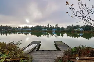 605 E Chance a La Mer NE, Ocean Shores, WA 98569 - Photo 12