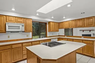 16715 SE 235th St, Kent, WA 98042 - Photo 2