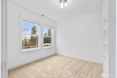 7650 NE 204th Place, Kenmore, WA 98028 - Photo 28