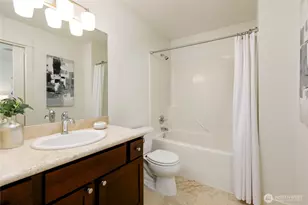 2817 14th Ave W, Seattle, WA 98119 - Photo 14