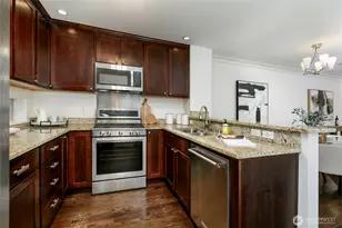 2817 14th Ave W, Seattle, WA 98119 - Photo 6