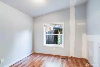 16016 11th Avenue E, Tacoma, WA 98445 - Photo 18