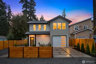 12531 25th Ave NE, Seattle, WA 98125 - Photo 2