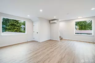 12531 25th Ave NE, Seattle, WA 98125 - Photo 8