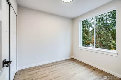 12531 25th Avenue NE #Unit B, Seattle, WA 98125 - Photo 20