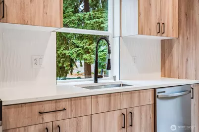 12531 25th Avenue NE #Unit B, Seattle, WA 98125 - Photo 12