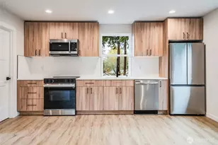 12531 25th Ave NE, Seattle, WA 98125 - Photo 10