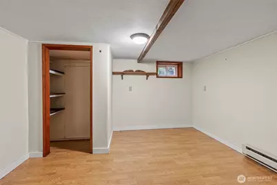 690 N 3rd Place, Kalama, WA 98625 - Photo 16