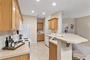 3030 SE 12th St, Renton, WA 98058 - Photo 14