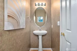 3030 SE 12th St, Renton, WA 98058 - Photo 18