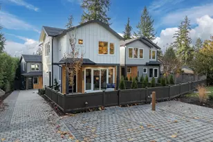 11217 NE 95th St, Kirkland, WA 98033 - Photo 30