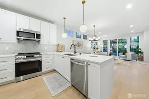 11217 NE 95th St, Kirkland, WA 98033 - Photo 18