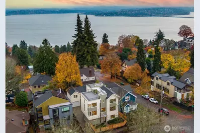 808 34th Avenue, Seattle, WA 98122 - Photo 4