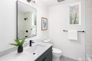 806 34th Ave, Seattle, WA 98122 - Photo 28