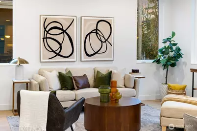 806 34th Avenue, Seattle, WA 98122 - Photo 10