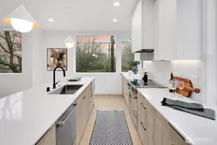 806 34th Ave, Seattle, WA 98122 - Photo 18