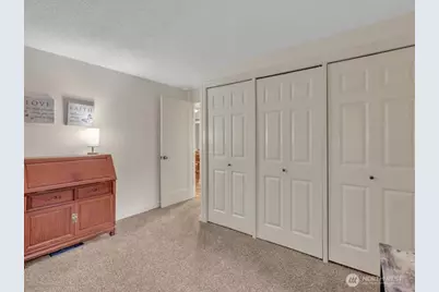 4629 W Lake Sammamish Parkway SE #H206, Issaquah, WA 98027 - Photo 10